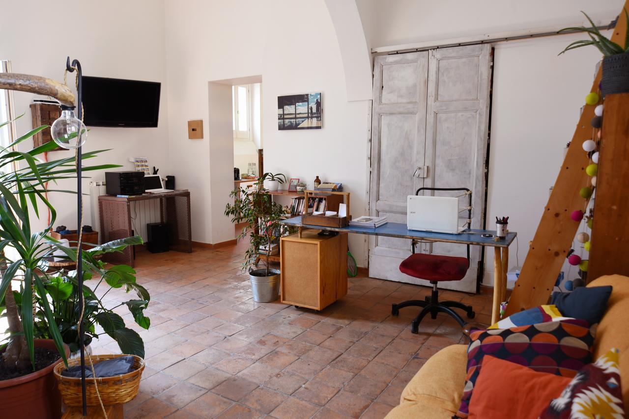 ナポリ ザ チャーチ ベッド＆ブレックファースト ネイプルズ Bed & Breakfast エクステリア 写真